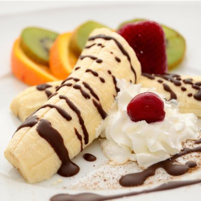 banan frukt grädde topping chokladfudge